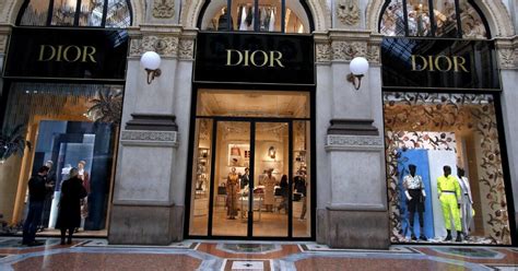 manufactures dior milano